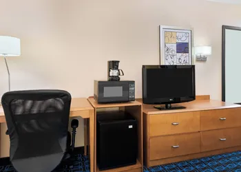 Fairfield Inn & Suites by Marriott Springdale hotel thumbnail 7