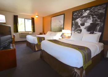 Super 8 by Wyndham Port Angeles at Olympic National Park hotel thumbnail 4