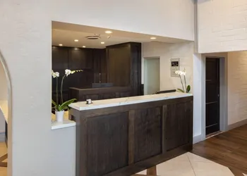 Inn Marin and Suites, an Ascend Collection Hotel hotel thumbnail 5