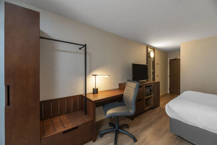 Comfort Inn Cambridge - Highway 401 hotel detail image 2
