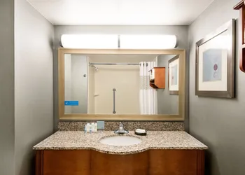 Hampton Inn Morehead City hotel thumbnail 7