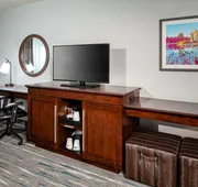 Hampton Inn & Suites St. Louis at Forest Park hotel detail image 7