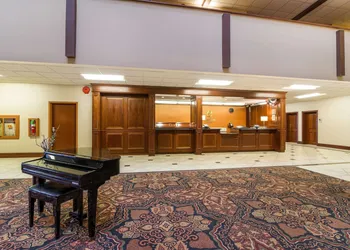 Clarion Hotel Convention Center hotel thumbnail 3
