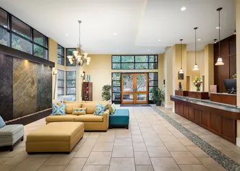 Summerland Waterfront Resort & Spa hotel thumbnail 2