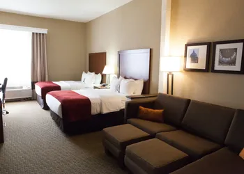 Comfort Suites Hattiesburg near University hotel thumbnail 7