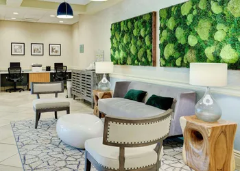 Radisson Hotel Freehold hotel thumbnail 2