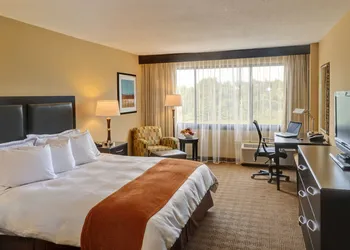 Radisson Hotel Freehold hotel thumbnail 4