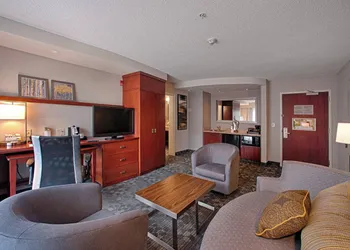 Courtyard by Marriott Wall at Monmouth Shores Corporate Park hotel thumbnail 7