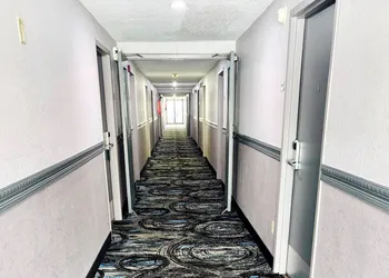 Quality Inn Raynham - Taunton hotel thumbnail 2