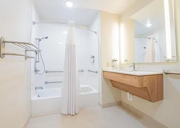 Staybridge Suites Lafayette by IHG hotel thumbnail 6