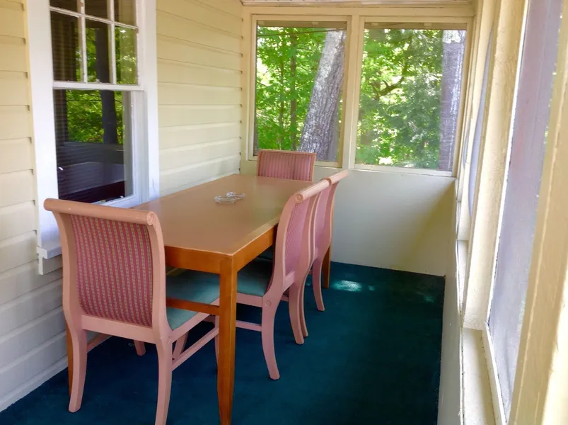 Pilgrim Inn & Cottages hotel detail image 6