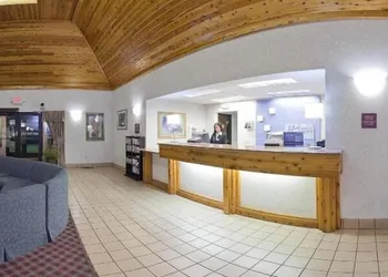 Holiday Inn Express Hotel & Suites Bad Axe by IHG hotel thumbnail 2