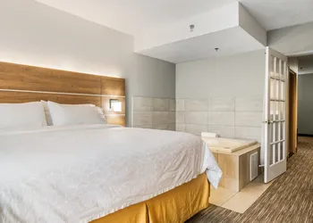 Holiday Inn Express Hotel & Suites Bad Axe by IHG hotel thumbnail 7