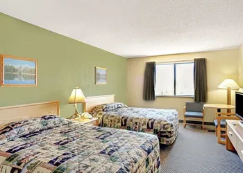 Topaz Lodge hotel thumbnail 7