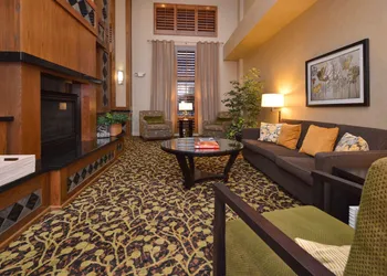 Hampton Inn & Suites Carson City hotel thumbnail 8