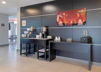 Comfort Inn & Suites Carrollton hotel thumbnail 7