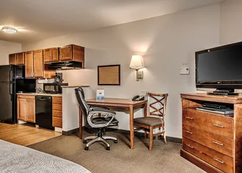 Candlewood Suites Oak Harbor by IHG hotel thumbnail 7