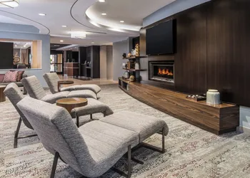 Courtyard by Marriott Lynchburg hotel thumbnail 2