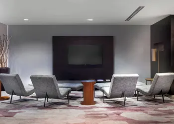 Courtyard Marriott Denton hotel thumbnail 5
