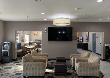 Comfort Suites Lewisville - Dallas hotel thumbnail 5