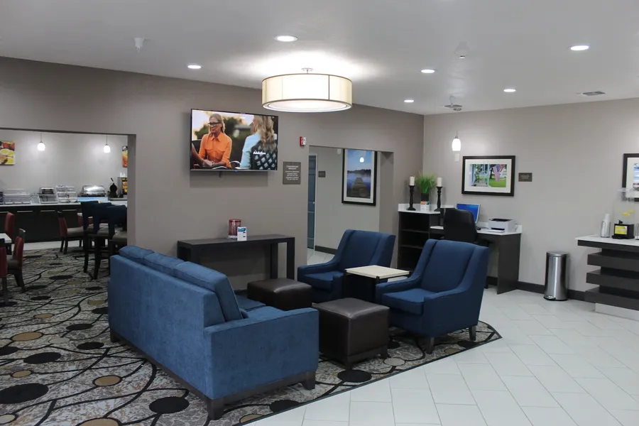 Comfort Suites Lewisville - Dallas hotel detail image 6