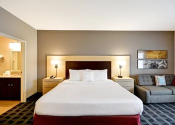 TownePlace Suites by Marriott Dallas Lewisville hotel thumbnail 3