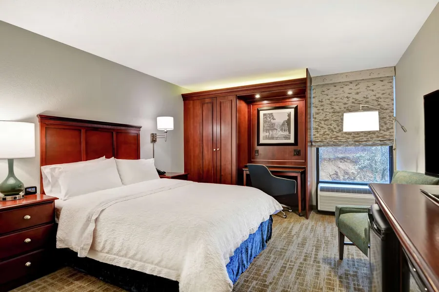 Hampton Inn Beckley hotel detail image 6