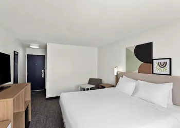 Spark by Hilton Beckley hotel thumbnail 6