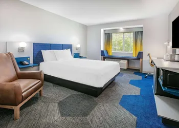 Microtel Inn by Wyndham Beckley hotel thumbnail 8