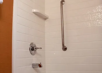 Fairfield by Marriott Kalamazoo West hotel thumbnail 7