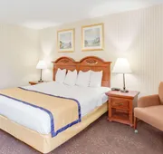 Baymont by Wyndham Kalamazoo hotel detail image 3