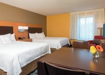 TownePlace Suites by Marriott Kalamazoo hotel thumbnail 3