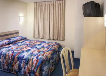 The Sunset Inn hotel thumbnail 7