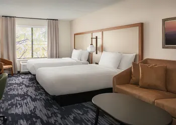 Fairfield Inn & Suites by Marriott Rome hotel thumbnail 6