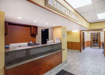 Ramada by Wyndham Rome / Verona hotel thumbnail 6