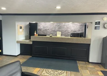 New Victorian Suites hotel thumbnail 2