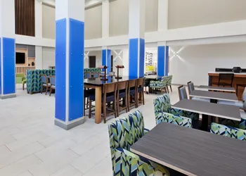 Holiday Inn Express Hotel & Suites Montgomery E - Eastchase by IHG hotel thumbnail 3