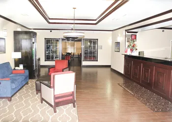 Comfort Suites Montgomery East Monticello Dr. hotel thumbnail 2
