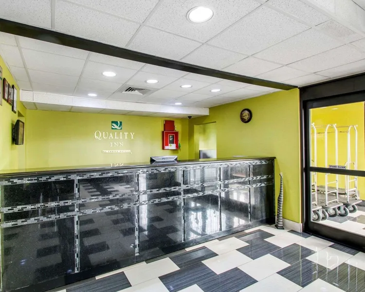 Quality Inn Prattville I-65 hotel detail image 2