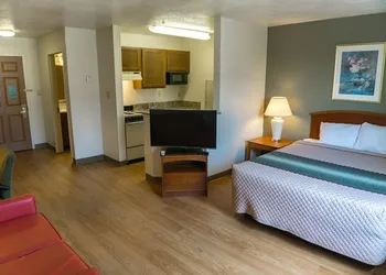 Siegel Select Montgomery hotel thumbnail 3
