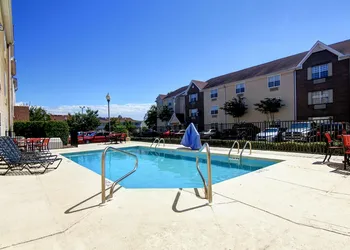 Siegel Select Montgomery hotel thumbnail 8