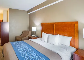Comfort Inn Lincoln I-80 hotel thumbnail 5