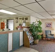 Sunset Inn & Suites - Lincoln Airport hotel detail image 4