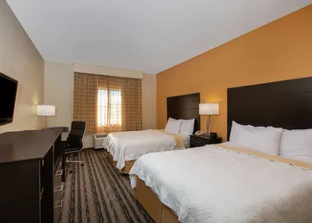 La Quinta Inn by Wyndham Lincoln, Nebraska hotel thumbnail 7