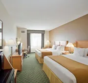 Holiday Inn Express & Suites Lincoln South by IHG hotel detail image 5