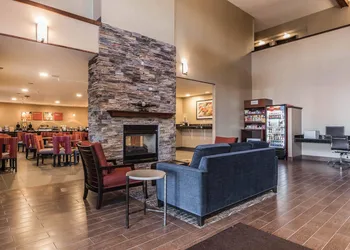 Comfort Suites Fort Wayne North hotel thumbnail 4