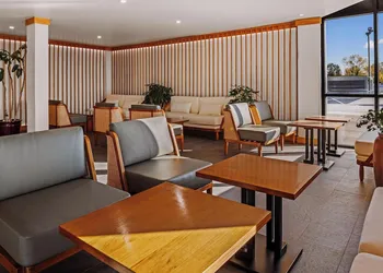 1734 West Hotel hotel thumbnail 2
