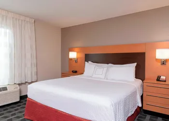 TownePlace Suites Fort Wayne North hotel thumbnail 6