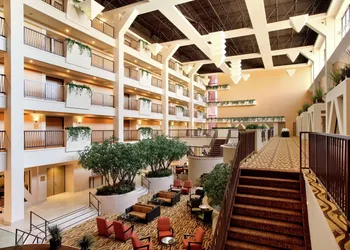 Hilton Stockton hotel thumbnail 2