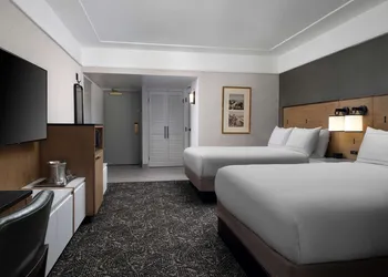 Hilton Stockton hotel thumbnail 5